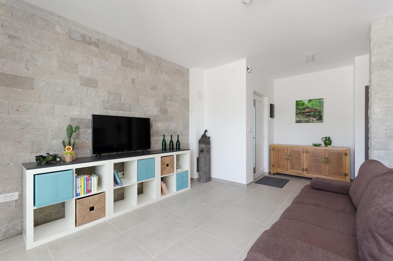 Apartments Residence Romance Pinezici  Ngoại thất bức ảnh