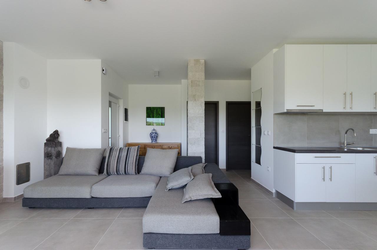 Apartments Residence Romance Pinezici  Ngoại thất bức ảnh