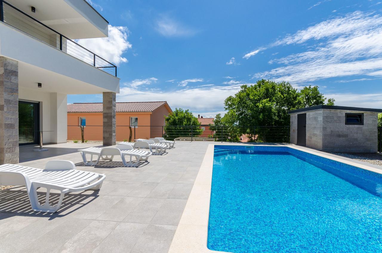 Apartments Residence Romance Pinezici  Ngoại thất bức ảnh