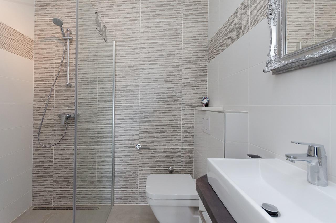 Apartments Residence Romance Pinezici  Ngoại thất bức ảnh